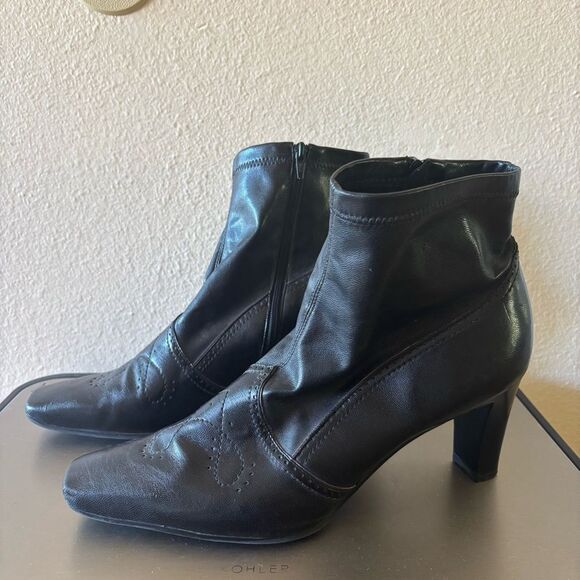 Franco Sarto side zip booties size 11 - Picture 2 of 7
